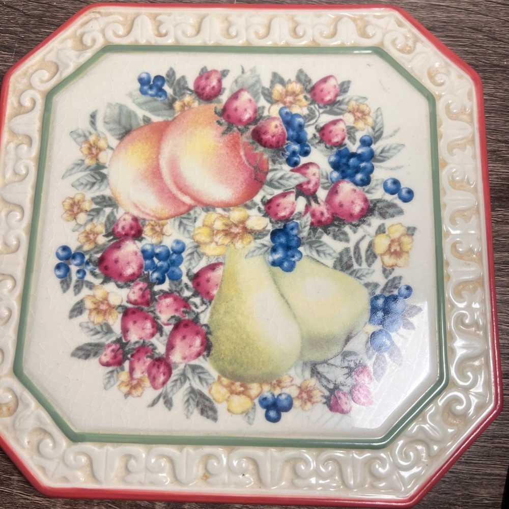 Vintage Rustic Country Decor Avon Country Harvest Hot Plate Collection from 2003